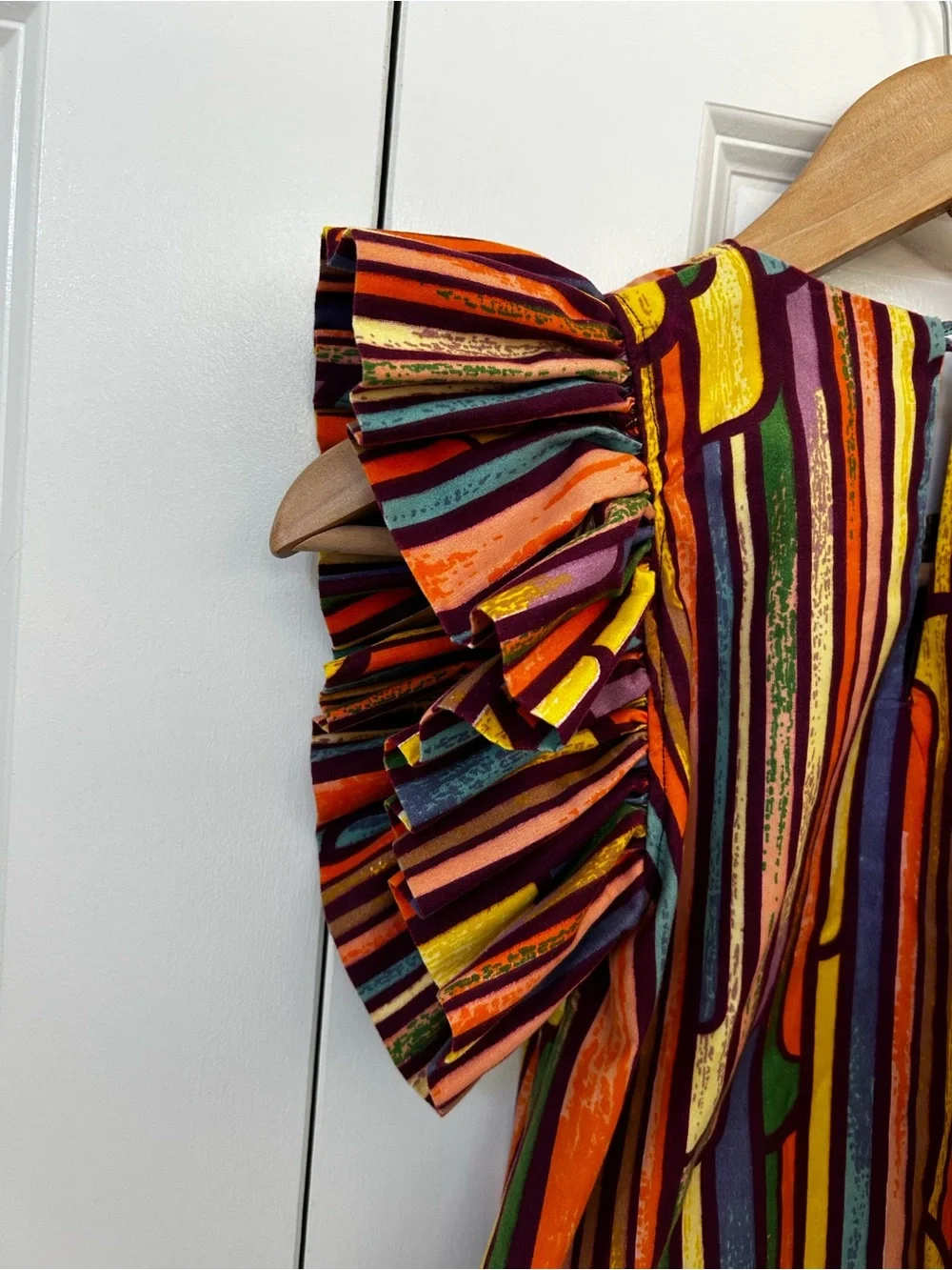 Elisamama girls abstract colorful print ruffle sleeve dress size 5 Nigerian